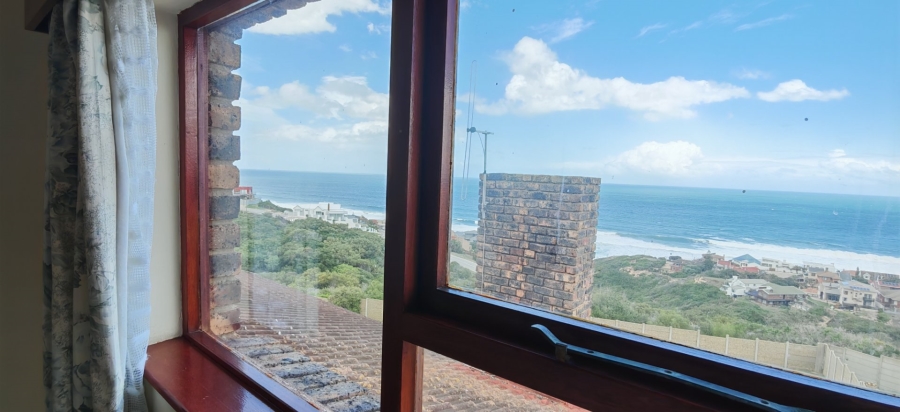 3 Bedroom Property for Sale in Dana Bay Western Cape